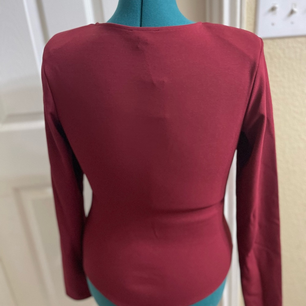 Express Ladies Top - Picture 5 of 9